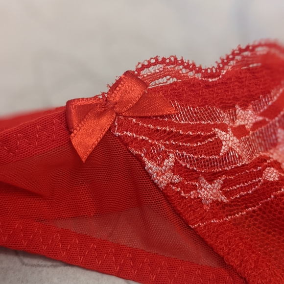 Understance GiGi Lace Thong Small - Picture 7 of 7